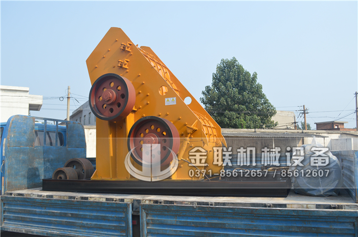  粉碎煤渣用哪種粉碎機設備好，購買一臺的價格高嗎？